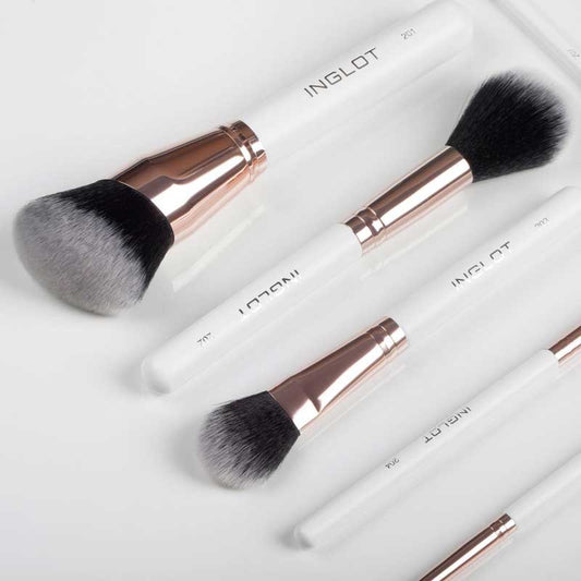 Playinn Face Brush 201 by Inglot