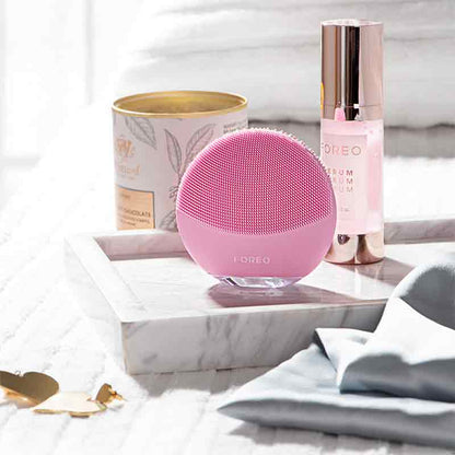 LUNA Mini 3 Facial Cleansing Brush by Foreo