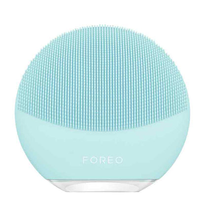 LUNA Mini 3 Facial Cleansing Brush by Foreo