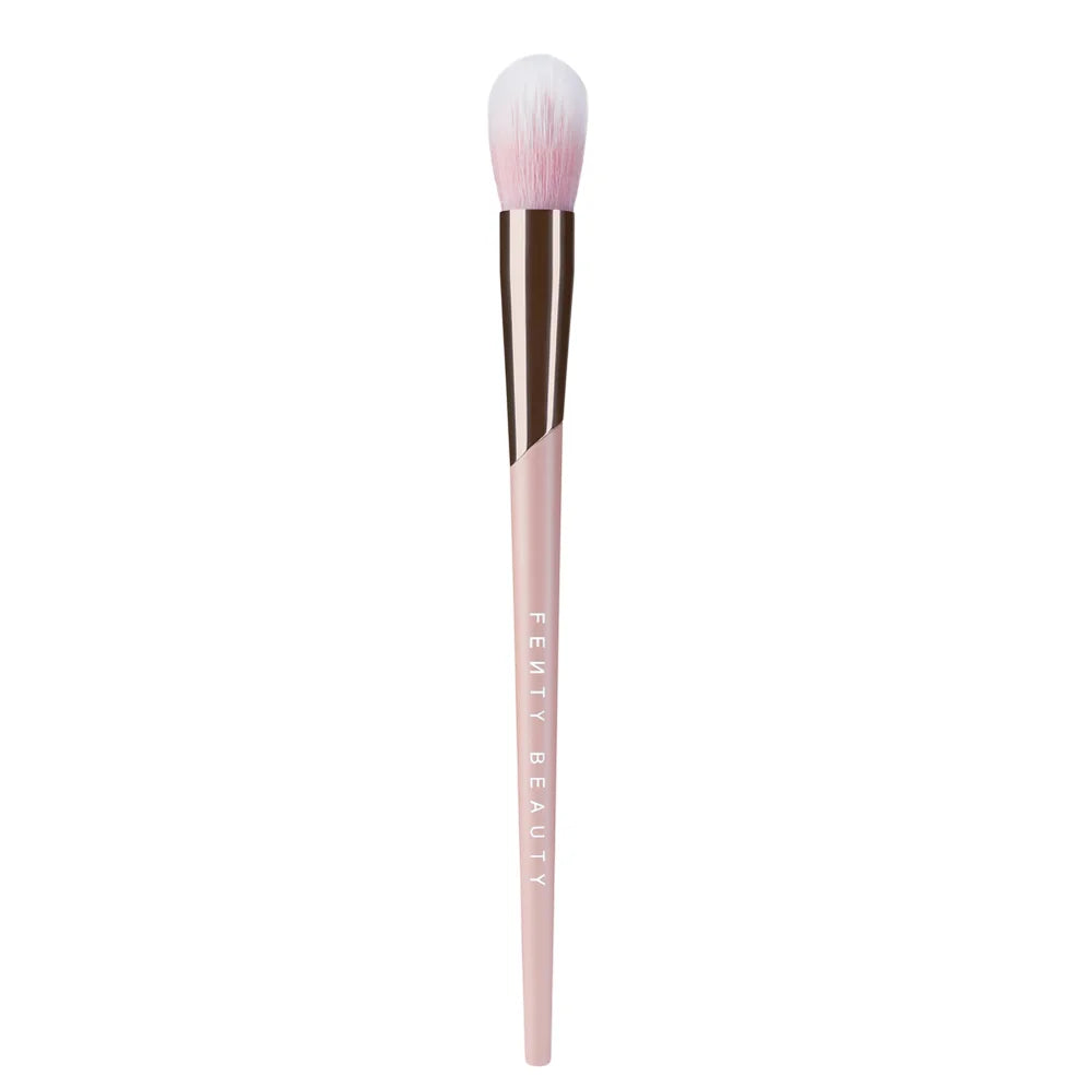 Fenty Beauty Precision Highlighter Brush - 135