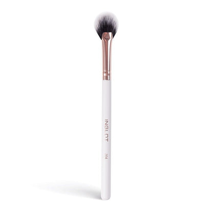 Define & Glow Fan Makeup Brush 204 by Inglot