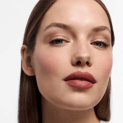 Soft Precision Lipliner