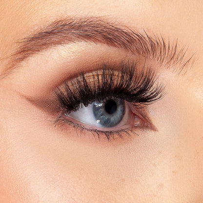 Enchant Eyelashes